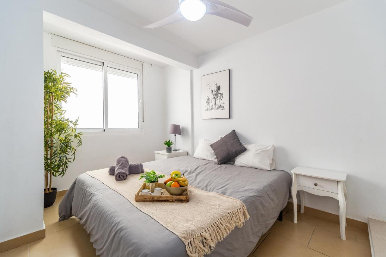Fuengirola Paseo Maritimo Deluxe Apartment By The Beach Екстериор снимка