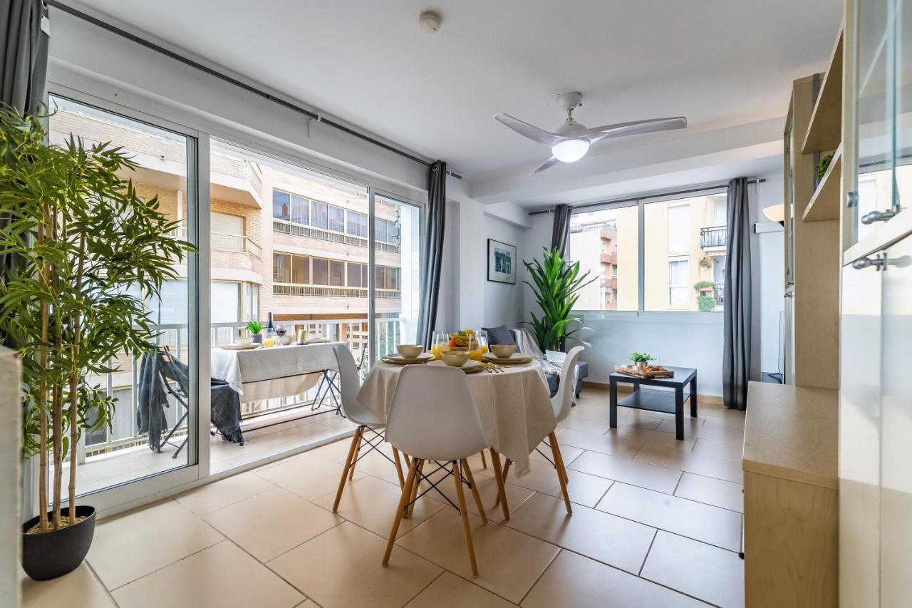 Fuengirola Paseo Maritimo Deluxe Apartment By The Beach Екстериор снимка