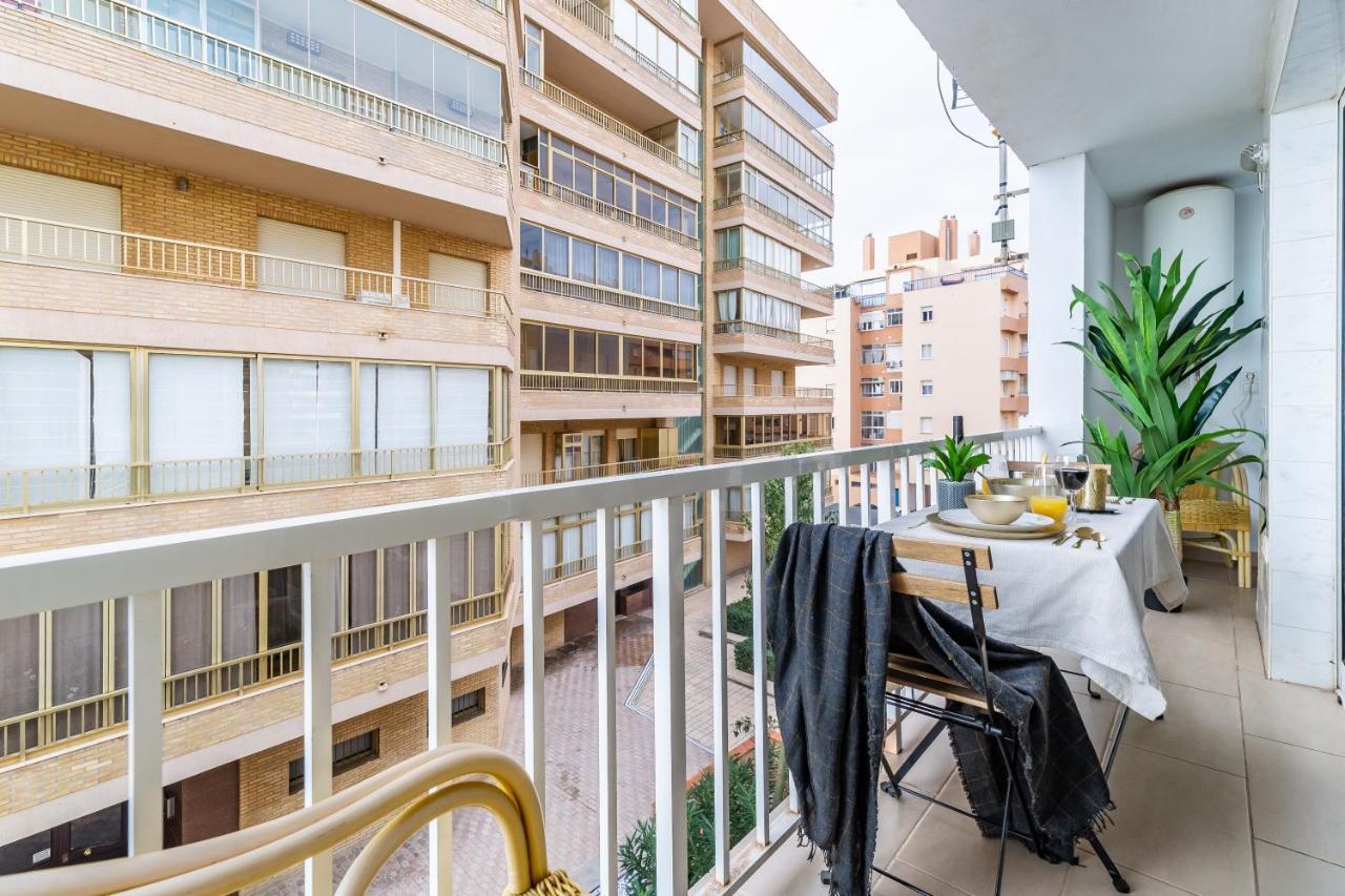 Fuengirola Paseo Maritimo Deluxe Apartment By The Beach Екстериор снимка